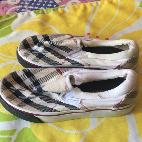 Burberry shoes for boys - Picture 2 of 3